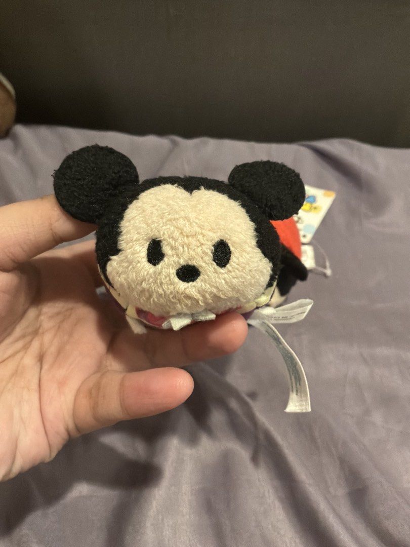 Disney Tsum Tsum Bundle (Category: Designer & Blind Box Toys) located in Marikina City. Submitted by glimmr.ph (Listing ID 1458288730, Image 2). Description: Sold as set.