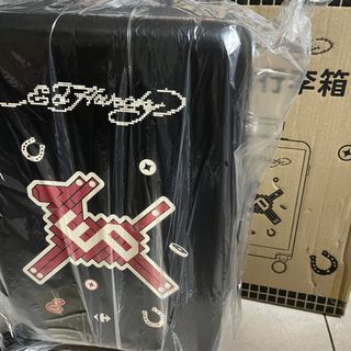 由 clovers2 (刊登 ID 1458219530，圖片 1) 提交，位於 的 (類別：)，說明：。