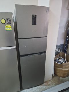 (Category: ) located in . Submitted by vincent2ndhand (Listing ID 1458178464, Image 1). Description: .