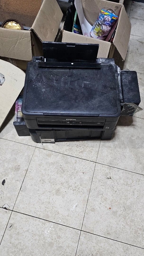 Epson L360 Printer (Category: Printers, Scanners & Copiers) located in Marikina City. Submitted by aitaaaag (Listing ID 1458170878, Image 2). Description: - Epson L360 defective use for spare parts nalang 1k each .