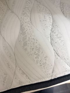 （分類：）位於 。 由 winddddd_owl 提交（商品編號 1458188098，圖片 1）。簡介： 。