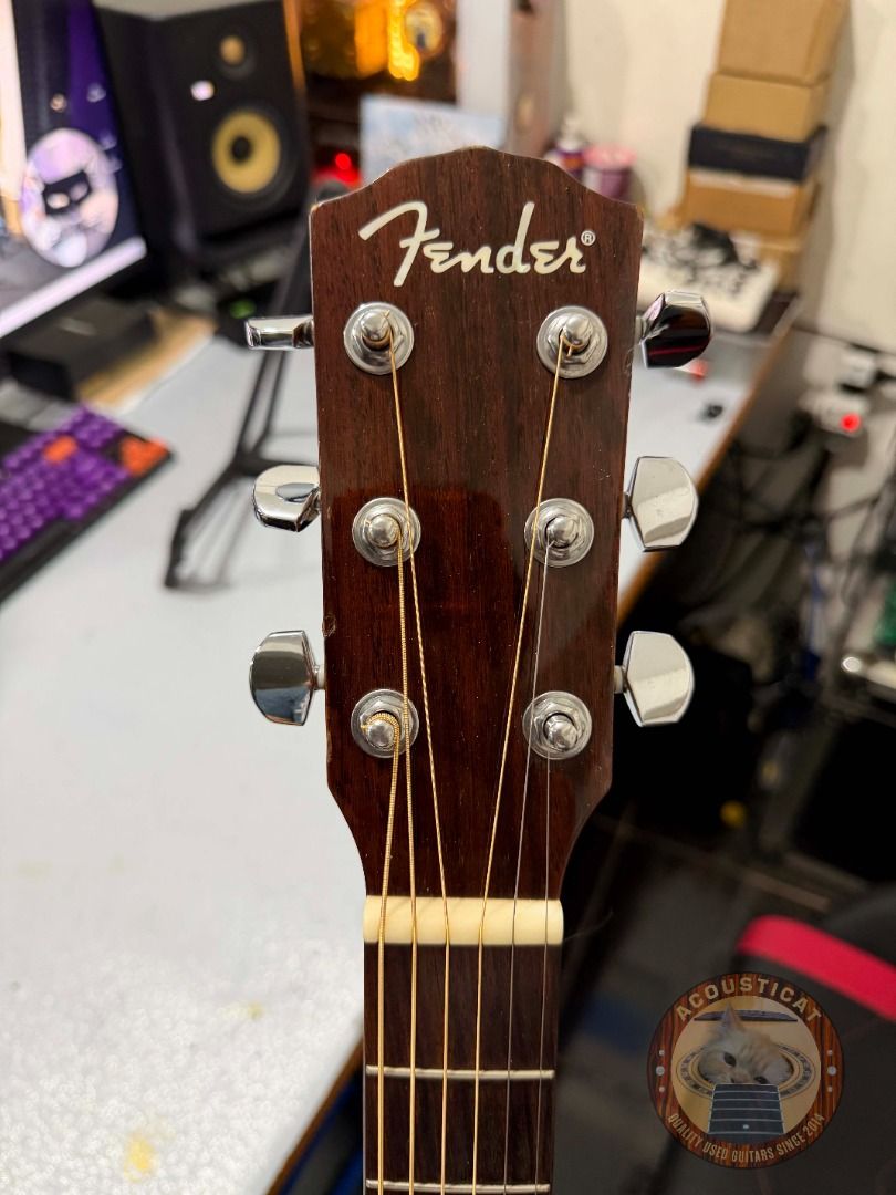 Fender CD-280SCE Acoustic Guitar 17K (Category: Musical Instruments) located in Manila. Submitted by acousticat (Listing ID 1458216945, Image 2). Description: For Sale / Swap Please Read Location: Tondo, Manila ----------------------------------- Fender CD-280SCE Acoustic Guitar 17K ₱17,000 (20K trade value) Excellent Condition! Fishman 301T pickup (legit) Rosewood back & sides Solid Spruce top Fender bag included Trade/Swap to other guitars Trad