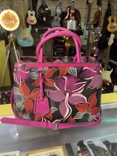(Category: ) located in . Submitted by shahalamcashconverters (Listing ID 1458191322, Image 1). Description: .