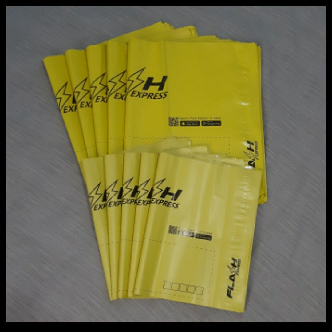 Flash express parcel pouches (Category: Craft Supplies & Tools) located in Cavite. Submitted by just_click_n_buy (Listing ID 1458174329, Image 1). Description: A3 & A4 pcs. available •A3 size: 46 x 32 cm./50 pcs. •A4 size: 33 x 25 cm./50 pcs..