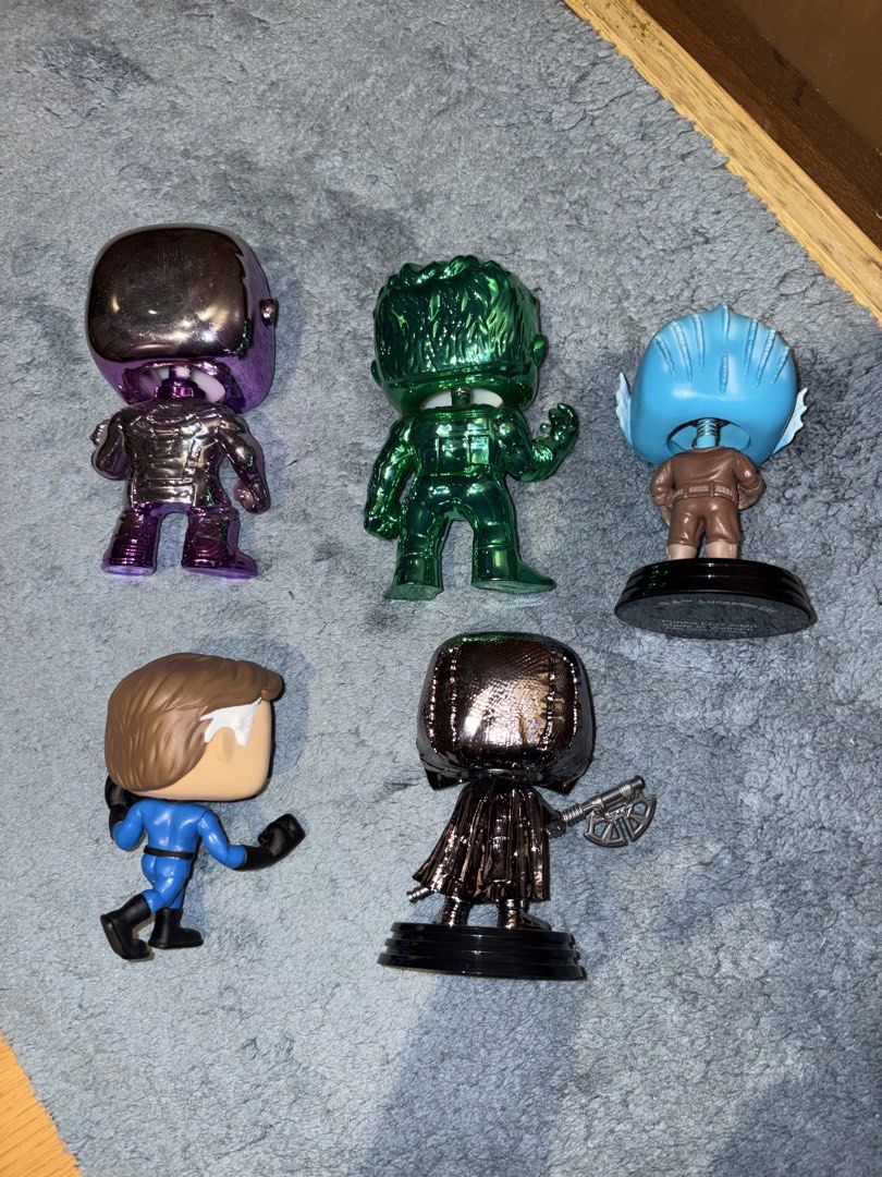 Funko Pop Marvel & Star Wars Figures 5 Figure Bundle (Category: Figurines & Statues) located in Cavite. Submitted by sharoov1 (Listing ID 1458133940, Image 2). Description: - Collection of Funko Pop figures for sale. - Note: all funkos are opened and don’t come with a box - Includes 5 vinyl figures: Metallic Thanos, Metallic Hulk, Mr. Fantastic (Fantastic Four), Knight of Ren (Star Wars), The Mythrol (The Mandalorian). - Ideal for collectors..