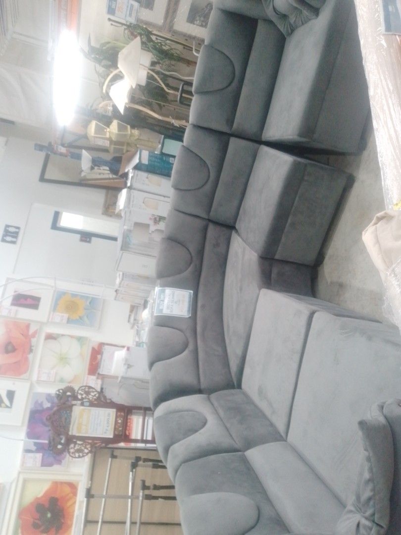 Grey U-Shaped Sectional Sofa with Storage (Category: Sofas) located in Manila. Submitted by maryjane09. (Listing ID 1458125848, Image 1). Description: - Grey U-shaped sectional sofa - Plenty of seating space - Each section has storage underneath - Ideal for large living rooms - Pick up only.
