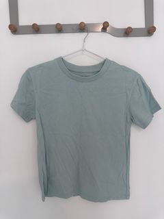 （分類：）位於 。 由 wings.wardrobe 提交（商品編號 1458184511，圖片 1）。簡介： 。