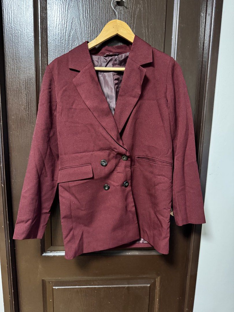 GU medium (Category: Coats, Jackets and Outerwear) located in Quezon City. Submitted by hiimdecluttering (Listing ID 1458217870, Image 1). Description: used once bought in HK.