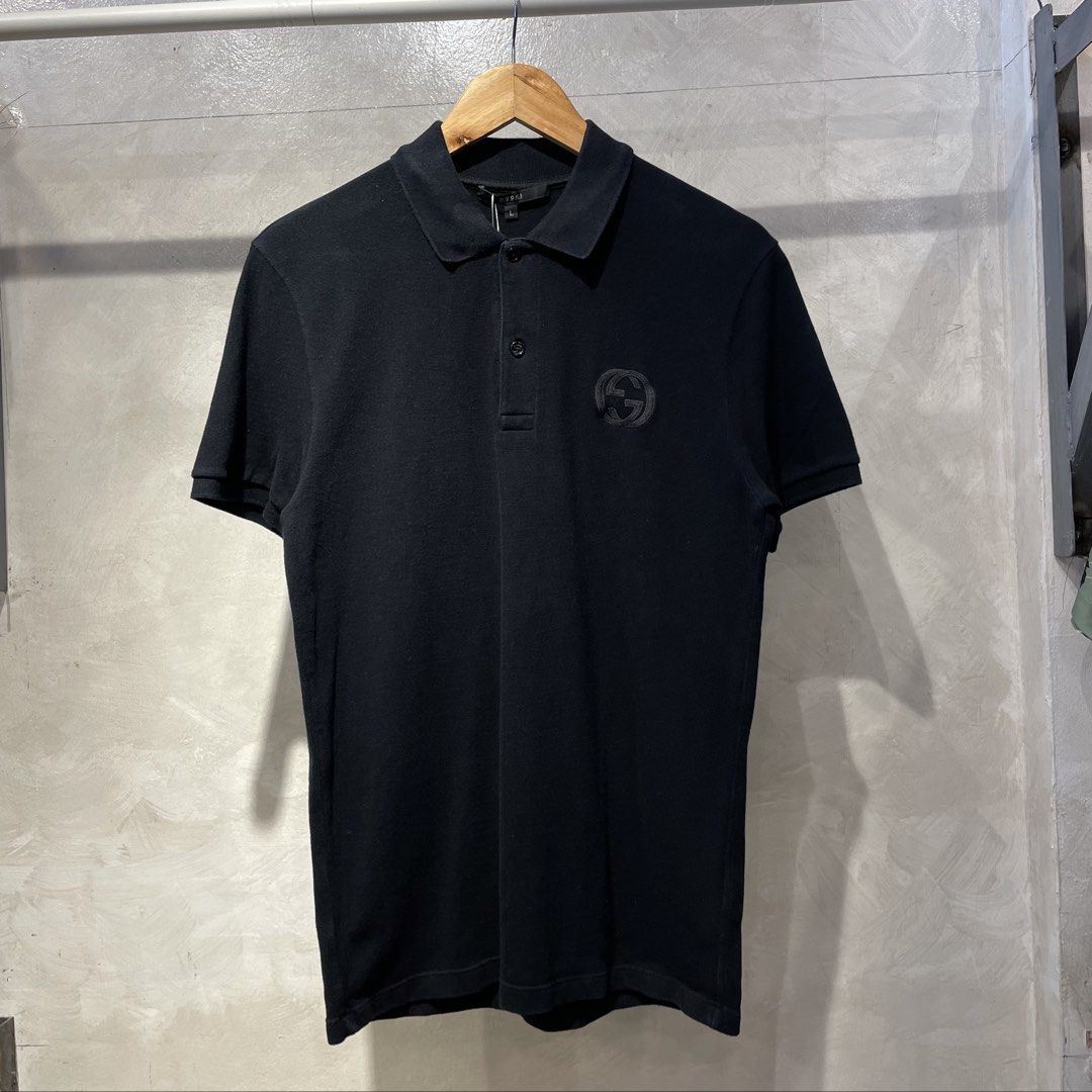 Gucci GG logo Polo shirt (Category: Activewear) located in Manila. Submitted by walter_wt (Listing ID 1458172018, Image 1). Description: Gucci GG logo Polo shirt Size- Large Dimension- Length- 28 Width- 20 Condition- 9/10.