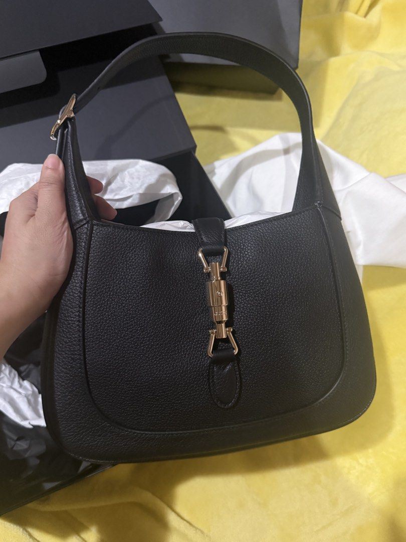 Gucci jackie 1961 shoulder (Category: Luxury Bags & Wallets) located in Manila. Submitted by pialoved (Listing ID 1458183433, Image 3). Description: .