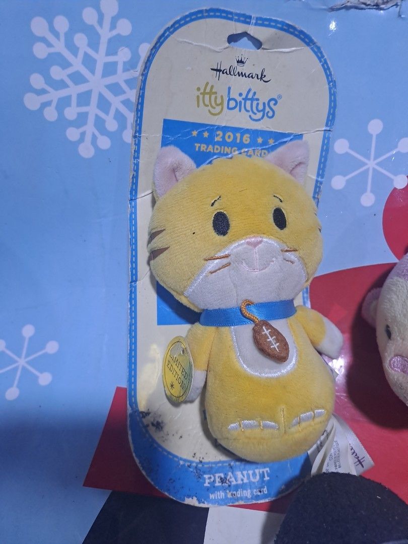 Hallmark Itty Bittys & Ty Beanie Babies Plush Toys Bundle (Category: Plushies & Soft Toys) located in Davao. Submitted by bravemoon_556cd5 (Listing ID 1458173517, Image 2). Description: - Bundle of adorable plush toys - Includes Hallmark Itty Bittys (e.g., Peanut the cat, other characters) - Features a Ty Beanie Baby Kai-lan - Some items are still in original packaging - Ideal for collectors or children - All plushies are cute and cuddly.