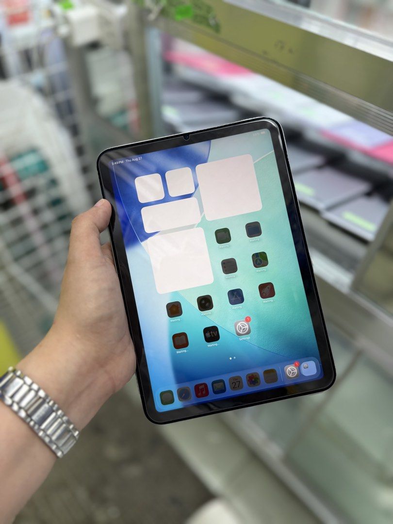 Ipad MINI 7 256GB Wifi only 100BH (Category: iPad) located in San Juan City. Submitted by najihahtelecomshop2018 (Listing ID 1458235234, Image 3). Description: Legit Store | Original unit FOR SALE | TRADE / SWAP ▫️INSTALLMENT thru: 🔸Credit Card (straight / installment) 🔸Ggives / Gcredit + 6% interest 🔸Spay Later + 6% interest (RFS: Buy and Sell any kinds of Gadgets) Description: Ipad MINI 7 256GB ( other GB are also available) 100% Battery Hea