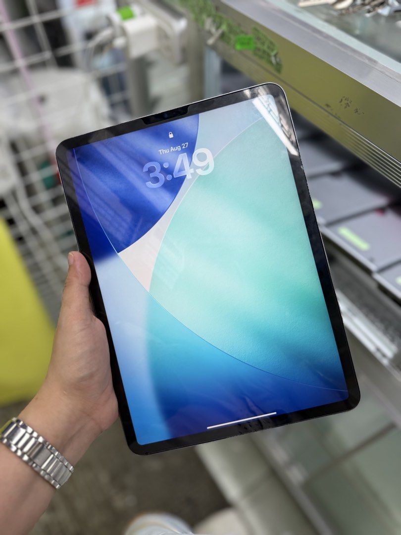 Ipad Pro M2 512GB Wifi only no issues 11' inch (Category: iPad) located in San Juan City. Submitted by najihahtelecomshop2018 (Listing ID 1458234088, Image 3). Description: Legit Store | Original unit FOR SALE | TRADE / SWAP ▫️INSTALLMENT thru: 🔸Credit Card (straight / installment) 🔸Ggives / Gcredit + 6% interest 🔸Spay Later + 6% interest (RFS: Buy and Sell any kinds of Gadgets) Description: Ipad Pro M2 11' inch 512GB ( other GB are also avail