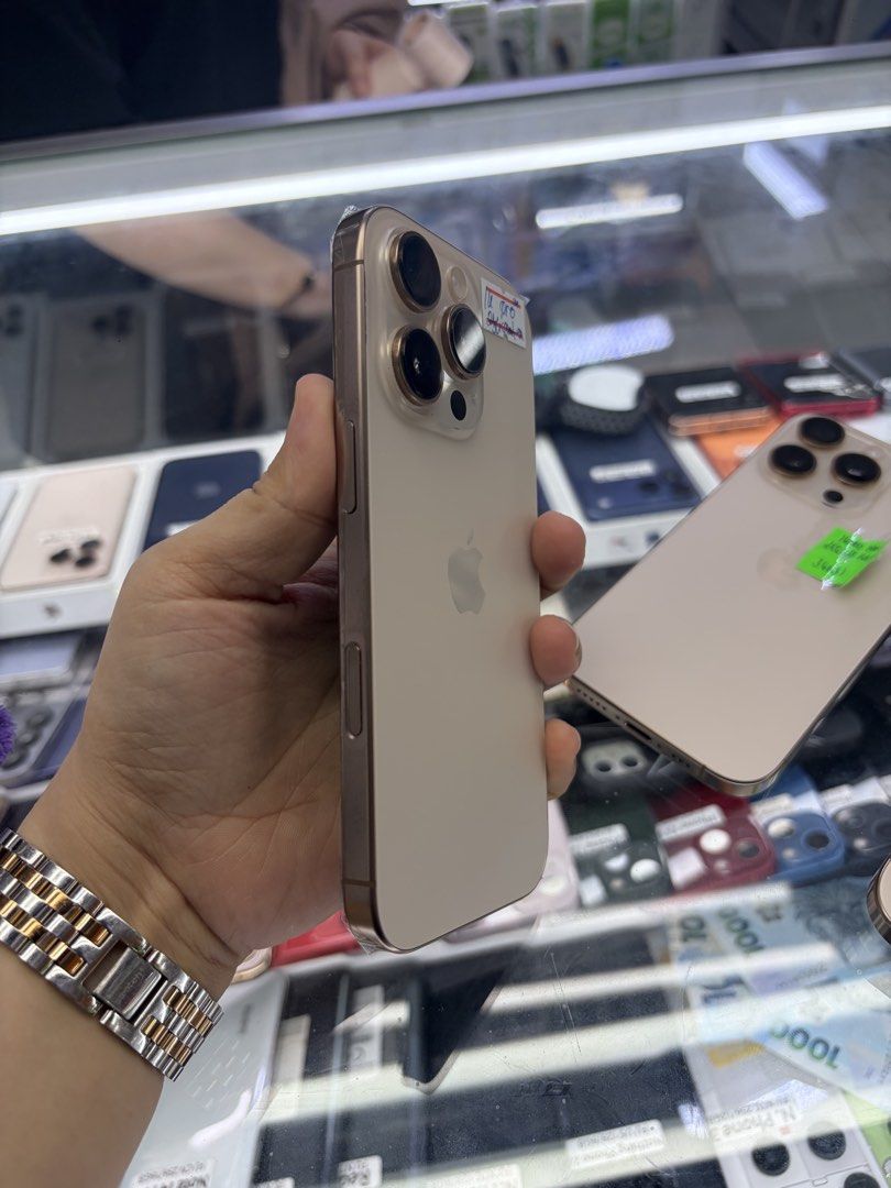 Iphone 16 Pro 256gb 98% BH Smartlocked NTC (Category: iPhone 16 Series) located in San Juan City. Submitted by javedsgadgetshop (Listing ID 1458103780, Image 2). Description: PTPA : Padelete po if bawal ❌ Here's the QUICK INFO ➡️ IPHONE 16pro ➡️ 256GB ➡️ Dessert COLOR ➡️ NTC PHYSICAL SIM + ESIM (Smartlocked) ➡️ 95% MAKINIS & 98% BATT ➡️ STORE WARRANTY ➡️ WITH CASE AND TEMPERED - serial can be check on apple website |Money back if its proven fake 