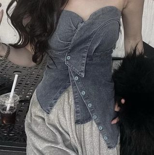 (Category: ) located in . Submitted by schatzxo (Listing ID 1458200155, Image 1). Description: .