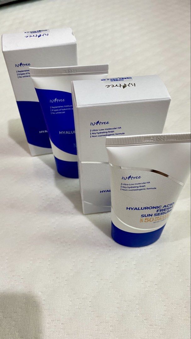 Isntree sunscreen bundle (Category: Makeup) located in Marikina City. Submitted by tomie_kawakami (Listing ID 1458167503, Image 1). Description: - take all ₱500 - ₱380 each - brand new - Korean sunscreen Marikina city Gcash payment Jnt / lalamove / self book .
