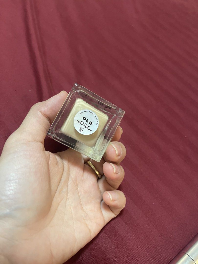 Issy foundation OL2 (Category: Makeup) located in Quezon City. Submitted by cara_young (Listing ID 1458240517, Image 2). Description: .