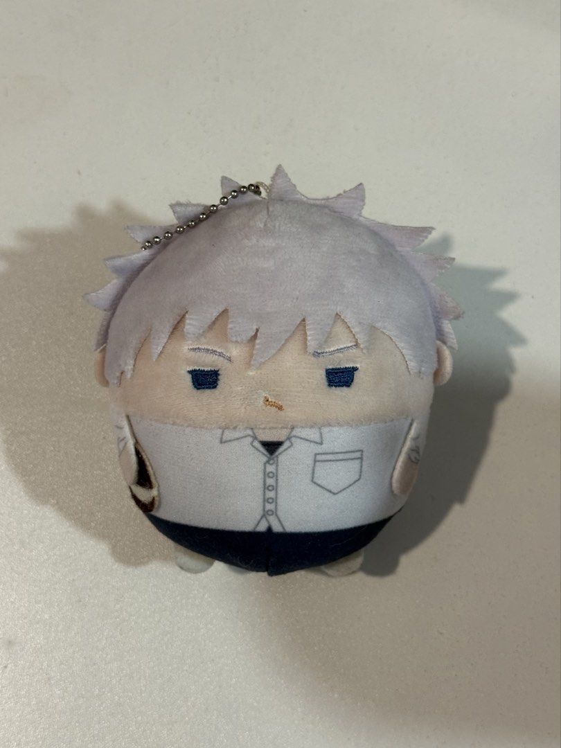 JJK Gojo Satoru fuwa (Category: Designer & Blind Box Toys) located in Manila. Submitted by matchari (Listing ID 1458163006, Image 1). Description: Gojo satoru fuwa.