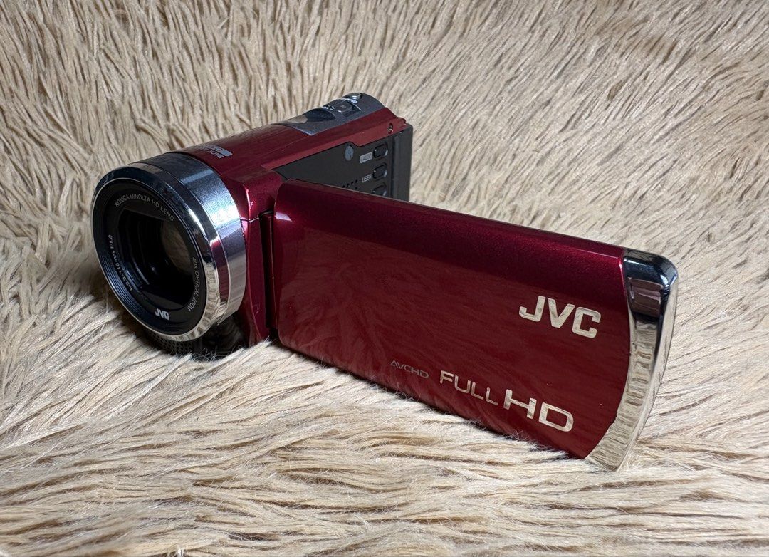 JVC Everio GZ-HM33-R Camcorder (Category: Video Cameras) located in Caloocan City. Submitted by ivandave09 (Listing ID 1458220735, Image 1). Description: JVC Everio GZ-HM33-R Camcorder - Good working condition - Fully functional - Ready to use - Clear LCD - Clean lens - With battery, original charger and SD card. - AVCHD full HD - 1920x1080 output - 40x optical zoom - 3.0” touchscreen - Dual SD card slot - Photo/video - HDMI Please search the net