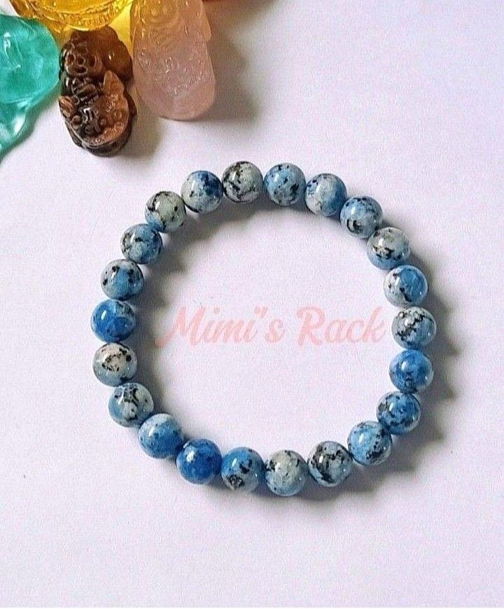 K2 JASPER NATURAL STONE BRACELET (Category: Bracelets) located in Taguig. Submitted by mimisrack (Listing ID 1458141768, Image 3). Description: 💙A rare energy blend for clarity, balance, and inner strength." -Combines grounding Earth energy with high spiritual insight -Helps clear the mind and improve decision-making -Supports emotional balance during stress -Encourages determination and strong focus -A unique stone - perfect for meaningful dail