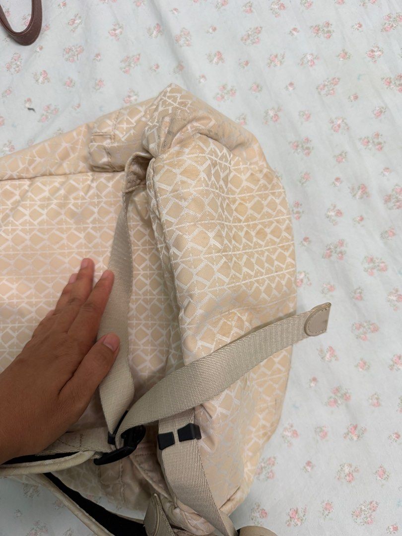 Kipling Backpack (Category: Backpacks) located in Balik Pulau. Submitted by nurulhusnalin (Listing ID 1458200538, Image 2). Description: Lightly used. Free vinci bag.