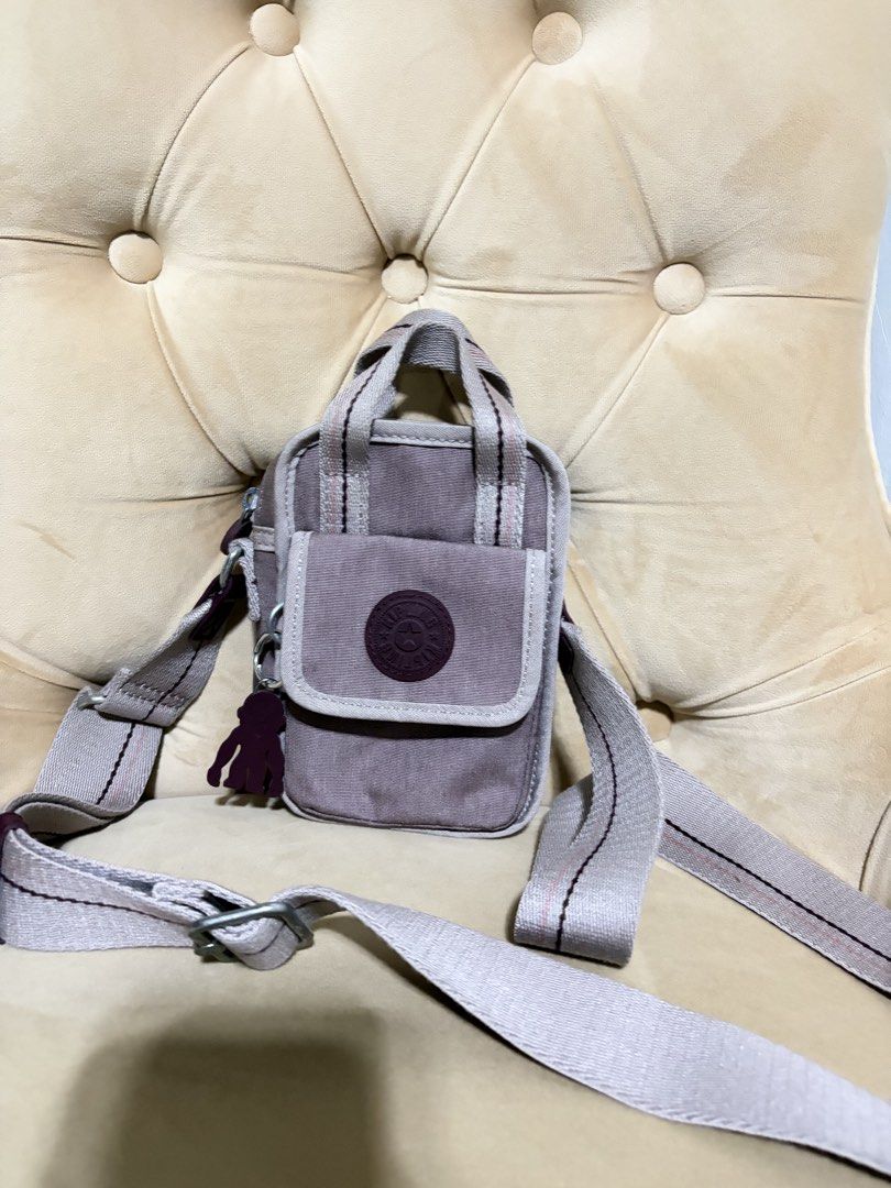 Kipling Dalya Mini Crossbody Bag (Category: Cross-body Bags) located in Agdangan. Submitted by s96nyoung (Listing ID 1458204898, Image 1). Description: - Stylish brown tote bag - Durable canvas material - Spacious interior - Classic and versatile design.