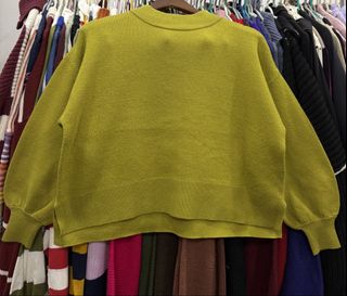 (Category: ) located in . Submitted by knitting.meow (Listing ID 1458193869, Image 1). Description: .
