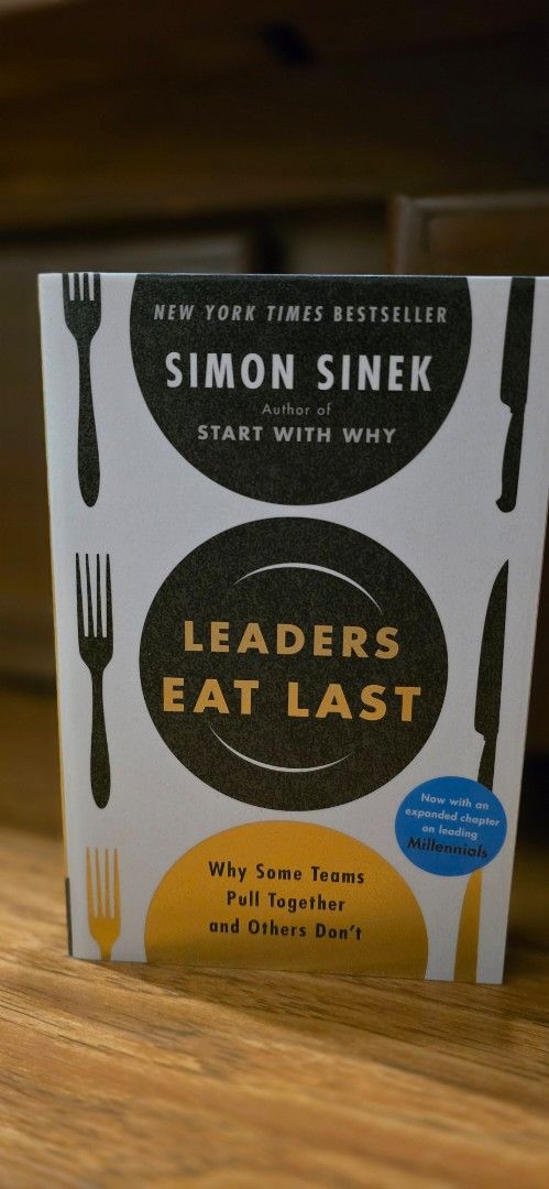 Leaders Eat Last by Simon Sinek (Category: Storybooks) located in Las Pinas. Submitted by mmcb97 (Listing ID 1458211722, Image 1). Description: - RFS: Decluttering - Original price: 812 bought in Fully Booked .