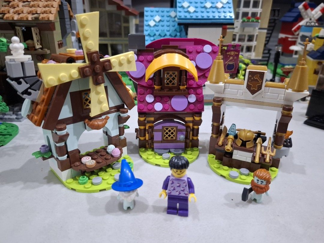 lego 40657 dream village (Category: Lego & Building Sets) located in Quezon City. Submitted by abrick (Listing ID 1458106195, Image 1). Description: as is.