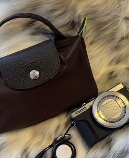 (Category: ) located in . Submitted by _girlfinds (Listing ID 1458149089, Image 1). Description: .