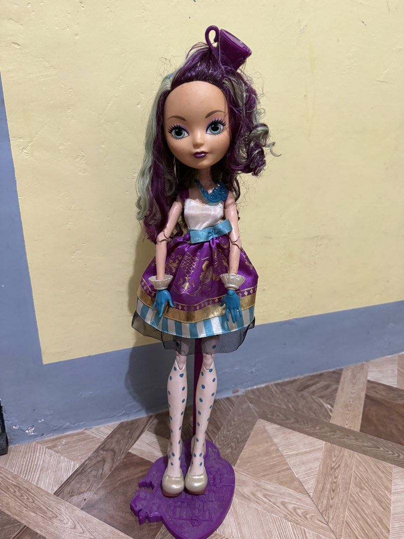Madeline hatter doll 17inch complete with stand (Category: Kids Toys) located in Valenzuela. Submitted by meo_onlineshop (Listing ID 1441894692, Image 1). Description: .