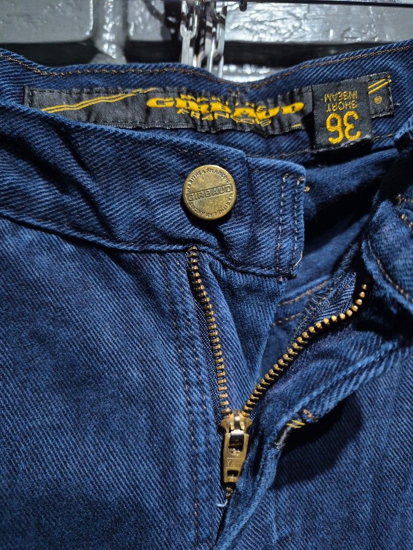 Marithe + Francois Girbaud Denim Jeans Size 36 (Category: Jeans) located in Davao. Submitted by rodrigoani57168 (Listing ID 1458194261, Image 3). Description: - Brand: Marithe + Francois Girbaud - Color: Classic dark wash denim (STONE WASH) - Fit: Straight leg - Closure: Button and zip fly - Size: 36 waist (32 - 34 inches Actual) - Quality: Good quality denim - Style: Great for everyday wear - ISSUE : Chip Back Tag (Other than That NONE) - COLOR 