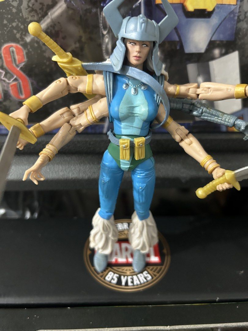 Marvel Legends SPIRAL GOLD VARIANT Action Figure (Category: Figurines & Statues) located in Muntinlupa City. Submitted by capitalrg (Listing ID 1458224036, Image 1). Description: Marvel Legends Spiral Gold Variant red hulk baf wave Tight joints.