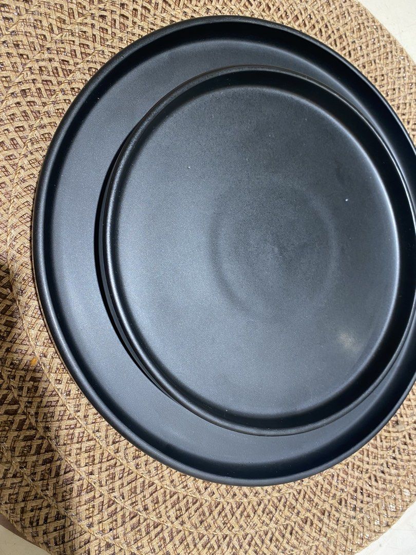 Matte Black Ceramic Dinnerware Set - Plates and Bowls (Category: Dinnerware & Cutlery) located in Manila. Submitted by yethy94 (Listing ID 1458298556, Image 3). Description: - Set includes matte black ceramic dinner plates and a deep serving bowl. - Versatile for everyday use or special occasions. - Minimalist design complements any kitchen decor. - Dishwasher and microwave safe for convenience. - Sold as a complete set..