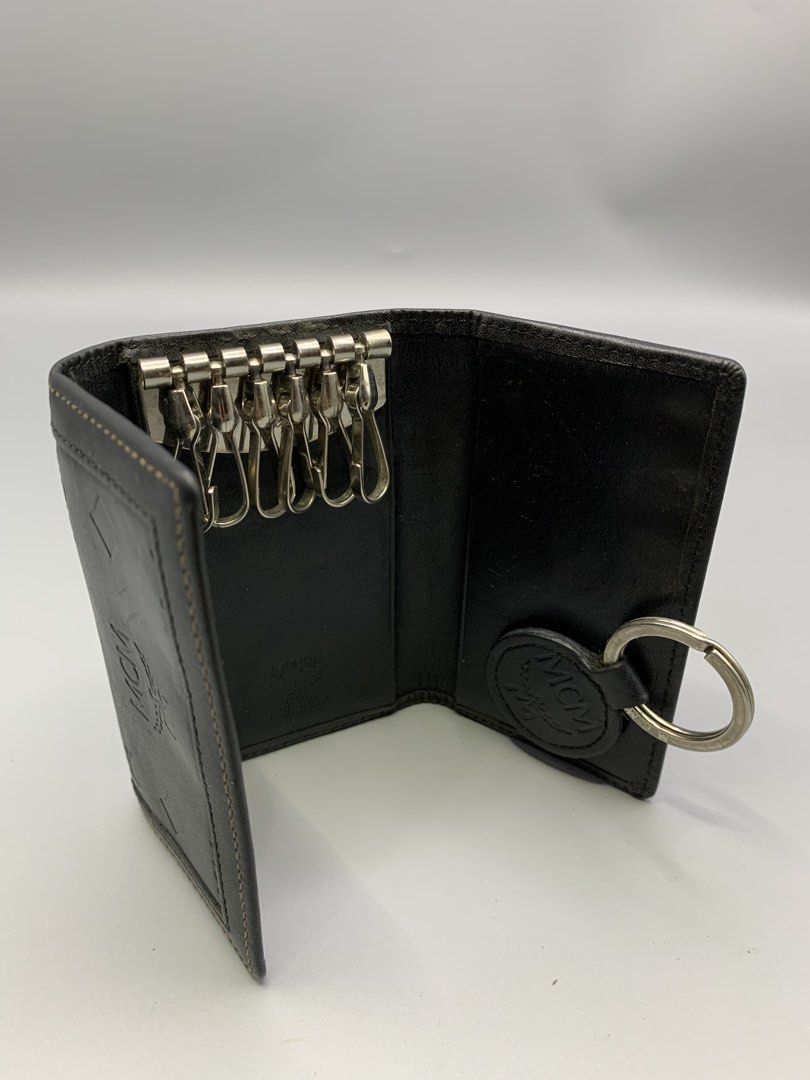 MCM LEATHER KEY HOLDER BLACK (Category: Luxury Bags & Wallets) located in Bulacan. Submitted by ridersthrift_ph (Listing ID 1458191785, Image 3). Description: In Great Condition Guaranteed Authentic No Flaws Gcash Payment Bulacan 📍.