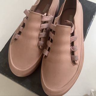 (Kategori: ) berada di . Dikirim oleh chaeranicha (ID iklan 1458163646, Gambar 1). Deskripsi: .