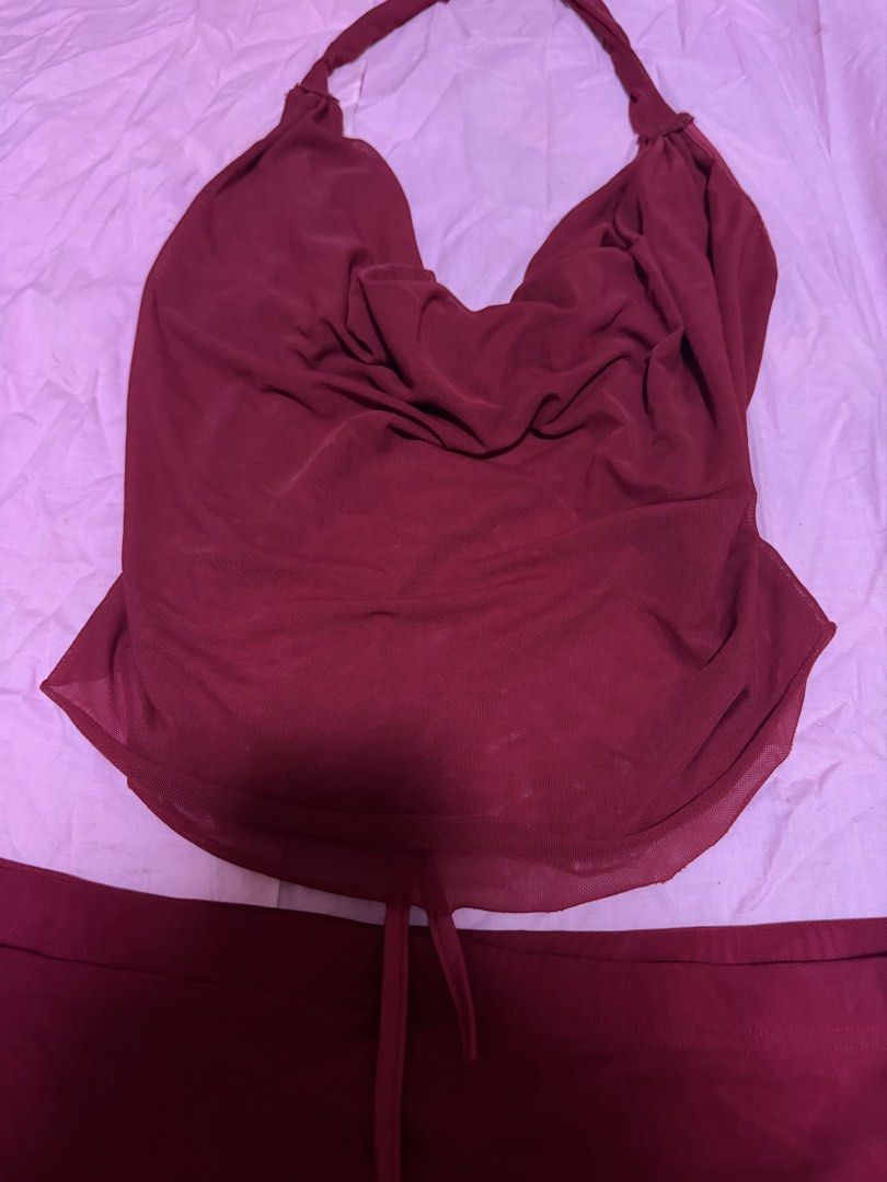 Mesh red skirt and top coords (Category: Sets or Coordinates) located in Antipolo. Submitted by richsoulx (Listing ID 1458247592, Image 2). Description: .