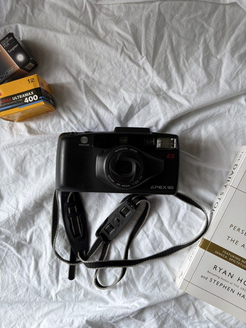 Minolta Apex 90 Film Camera (Category: Cameras) located in Pasig City. Submitted by parall3lles3m (Listing ID 1458152439, Image 1). Description: Minolta Apex 90 Film Camera Battery: 1x CRP2 Flash working Timer working Clean viewfinder Battery & dummy film tested - PM for link.