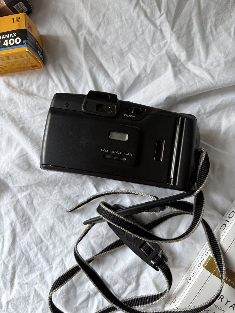 Minolta Apex 90 Film Camera (Category: Cameras) located in Pasig City. Submitted by parall3lles3m (Listing ID 1458152439, Image 3). Description: Minolta Apex 90 Film Camera Battery: 1x CRP2 Flash working Timer working Clean viewfinder Battery & dummy film tested - PM for link.