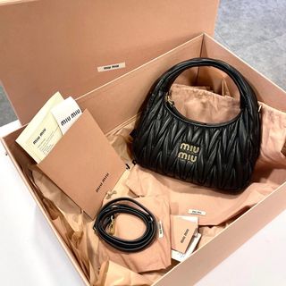 （分類：）位於 。 由 mmstation_hk 提交（商品編號 1458204048，圖片 1）。簡介： 。