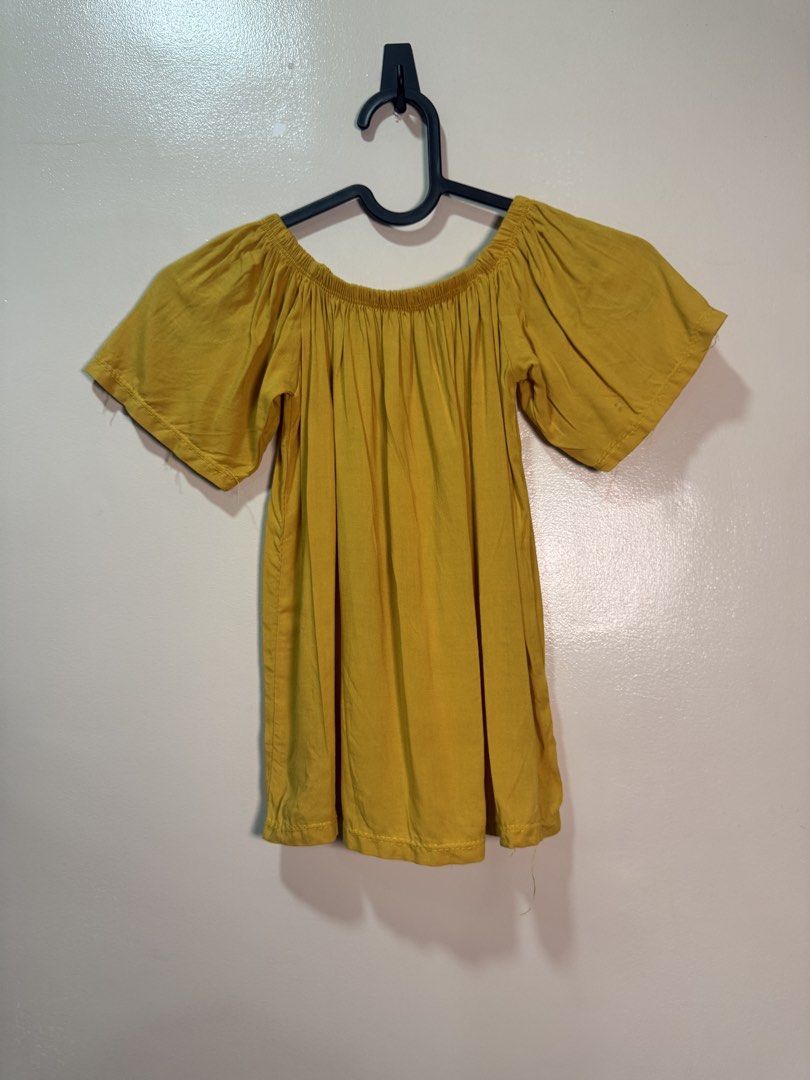 mustard offshoulder top (Category: Blouses) located in Quezon City. Submitted by fashionifywardrobe8899 (Listing ID 1458278415, Image 2). Description: .