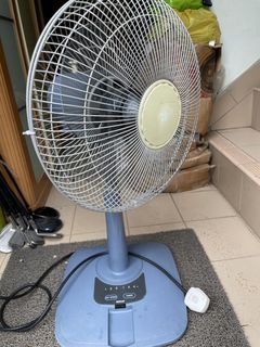 （分類：）位於 。 由 andychan105 提交（商品編號 1458151567，圖片 1）。簡介： 。