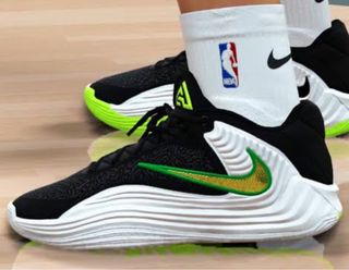 （分類：）位於 。 由 genz_sneakers 提交（商品編號 1458180614，圖片 1）。簡介： 。