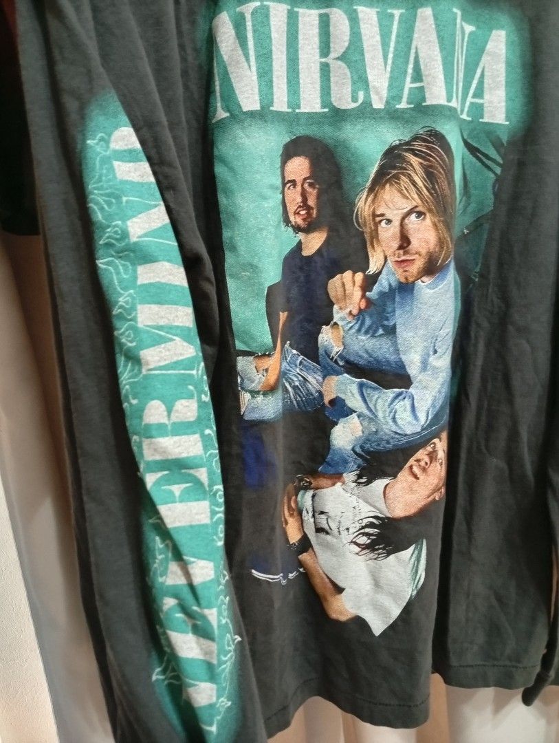 Nirvana (Category: Tshirts & Polo Shirts) located in Singapore. Submitted by koolstuzz (Listing ID 1458104527, Image 3). Description: .
