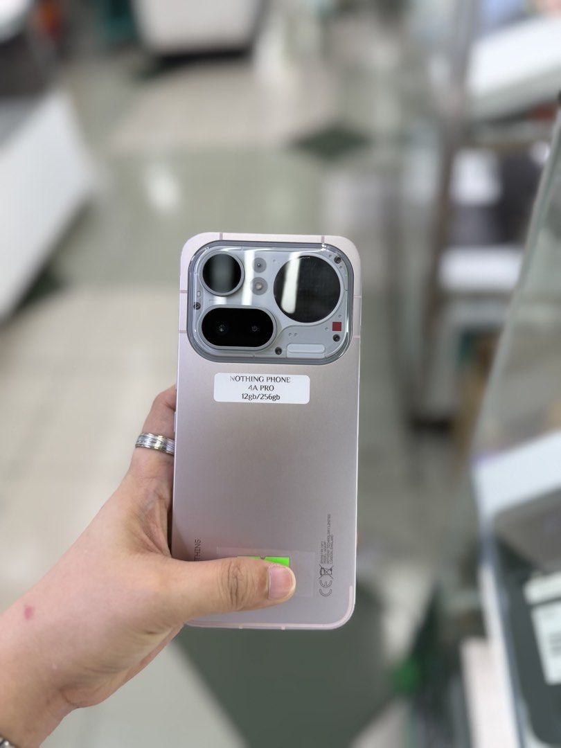 Nothing Phone 4a Pro 12/256GB complete Openline no issues (Category: Other Gadgets) located in San Juan City. Submitted by najihahtelecomshop2018 (Listing ID 1458239993, Image 2). Description: Legit Store | Original unit FOR SALE | TRADE / SWAP ▫️INSTALLMENT thru: 🔸Credit Card (straight / installment) 🔸Ggives / Gcredit + 6% interest 🔸Spay Later + 6% interest (RFS: Buy and Sell any kinds of Gadgets) Description: Nothing Phone 4a Pro 12/256GB Op