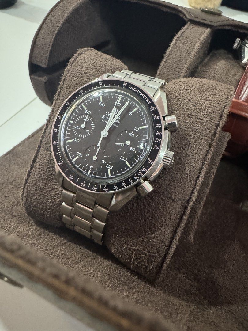 Omega Speedmaster Reduced (Category: Luxury Watches) located in Makati City. Submitted by dimlolt (Listing ID 1458184587, Image 2). Description: Omega just dropped the new Speedy 38. It’s nice, but it’s not the Speedy Reduced. - Omega Speedmaster Reduced - Classic Black Dial - Chronograph Functions fullt functional - Automatic Movement - Stainless Steel Bracelet with Omega Clasp - Ref 3510.5 Watch only. I can only do meetups..
