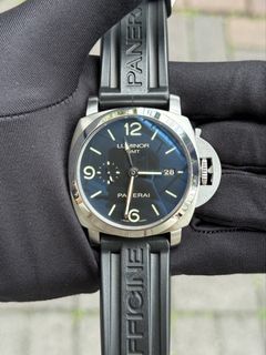 (Category: ) located in . Submitted by khaiwen.91timepiece (Listing ID 1458131399, Image 1). Description: .