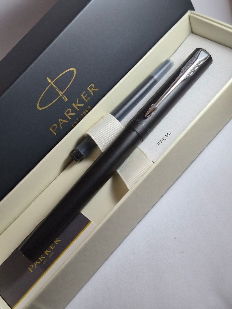 Parker Vector XL Fountain Pen (Category: Stationery & School Supplies) located in Pasig City. Submitted by penpaul (Listing ID 1458207087, Image 3). Description: Brand New Parler Vector XL M steel Nib .