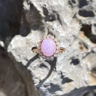 (Category: ) located in . Submitted by lovelotsdiamondd (Listing ID 1458135979, Image 1). Description: .