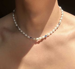 (Category: ) located in . Submitted by hothotsales (Listing ID 1458160468, Image 1). Description: .